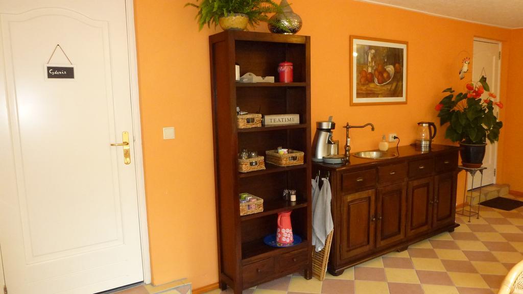 B&B Ferme Knaapen Neeritter Bagian luar foto